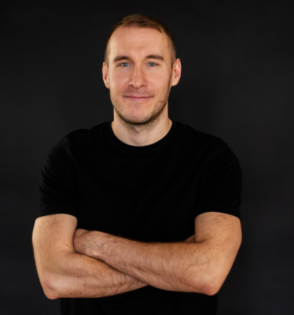 Adrian Komsta - Ekspert planowania i strategii
